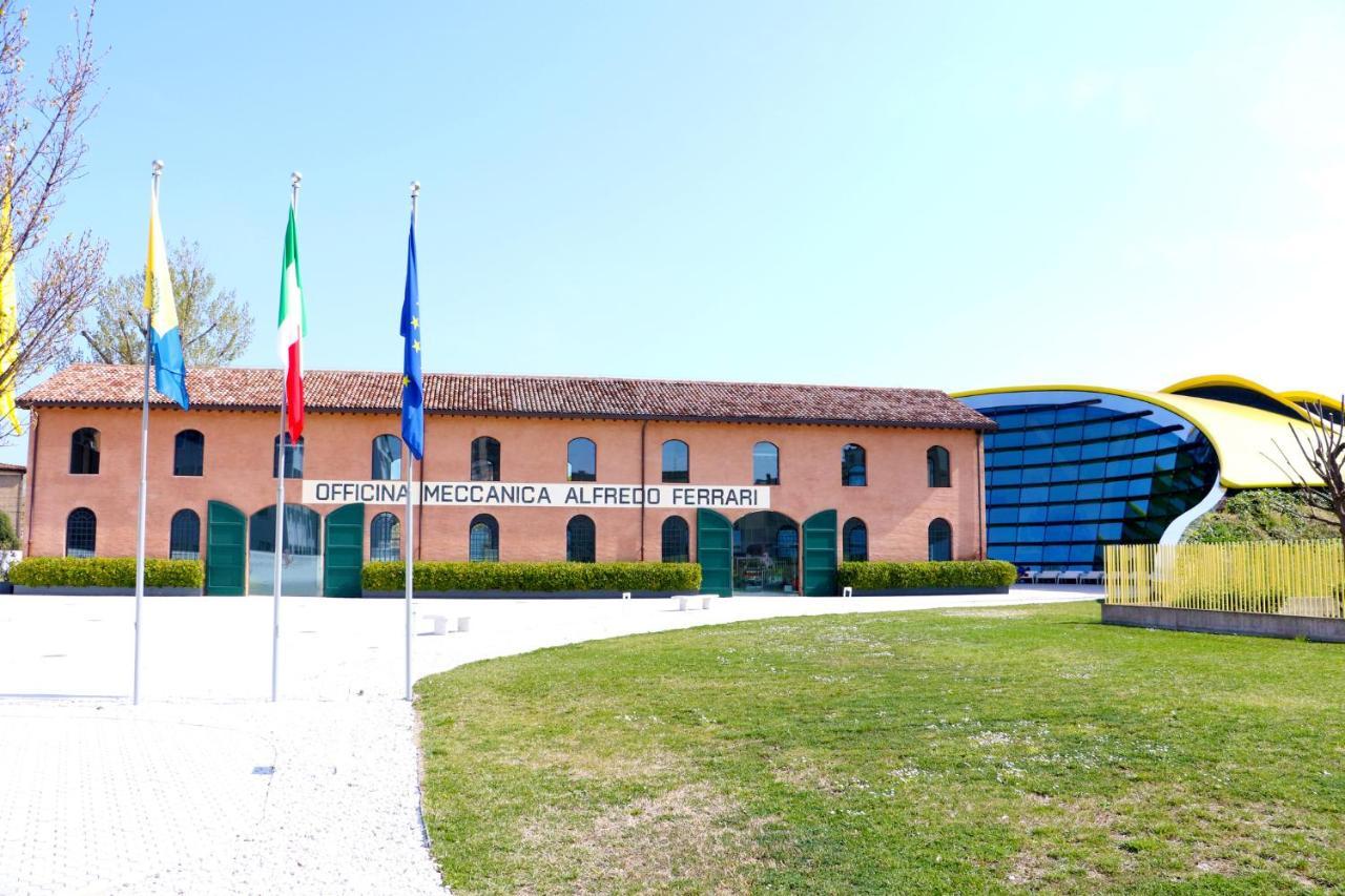 Modena Centro Junior Suite Εξωτερικό φωτογραφία